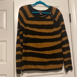 Striped long sleeve sweater size medium